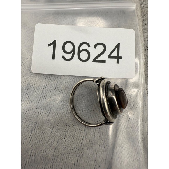 Vintage Cameo Ring Silver Tone Carved Roman Soldier Tigers Eye Size 6 - Picture 9 of 10